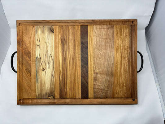 CHARCUTERIE/CUTTING BOARD