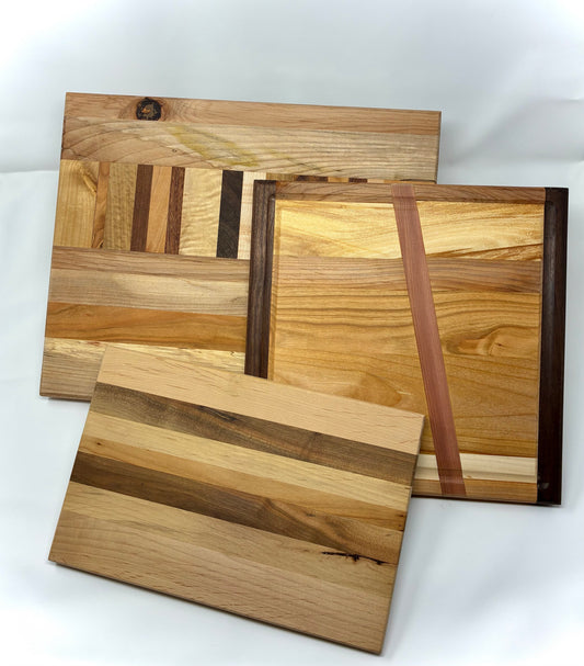 CHARCUTERIE/CUTTING BOARD