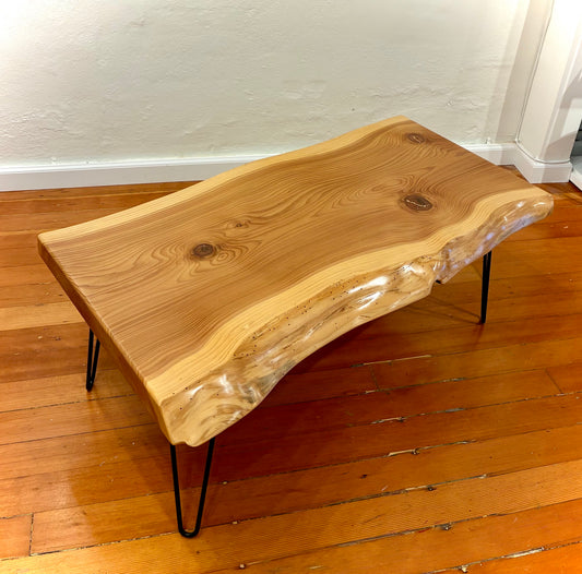 TABLE LOCALLY SOURCED CEDAR